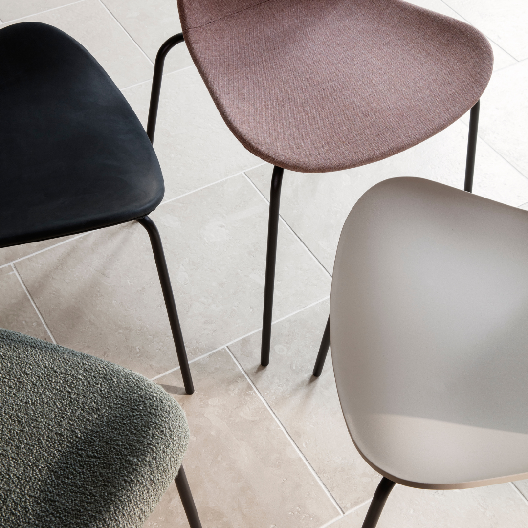 LANGUE CHAIR