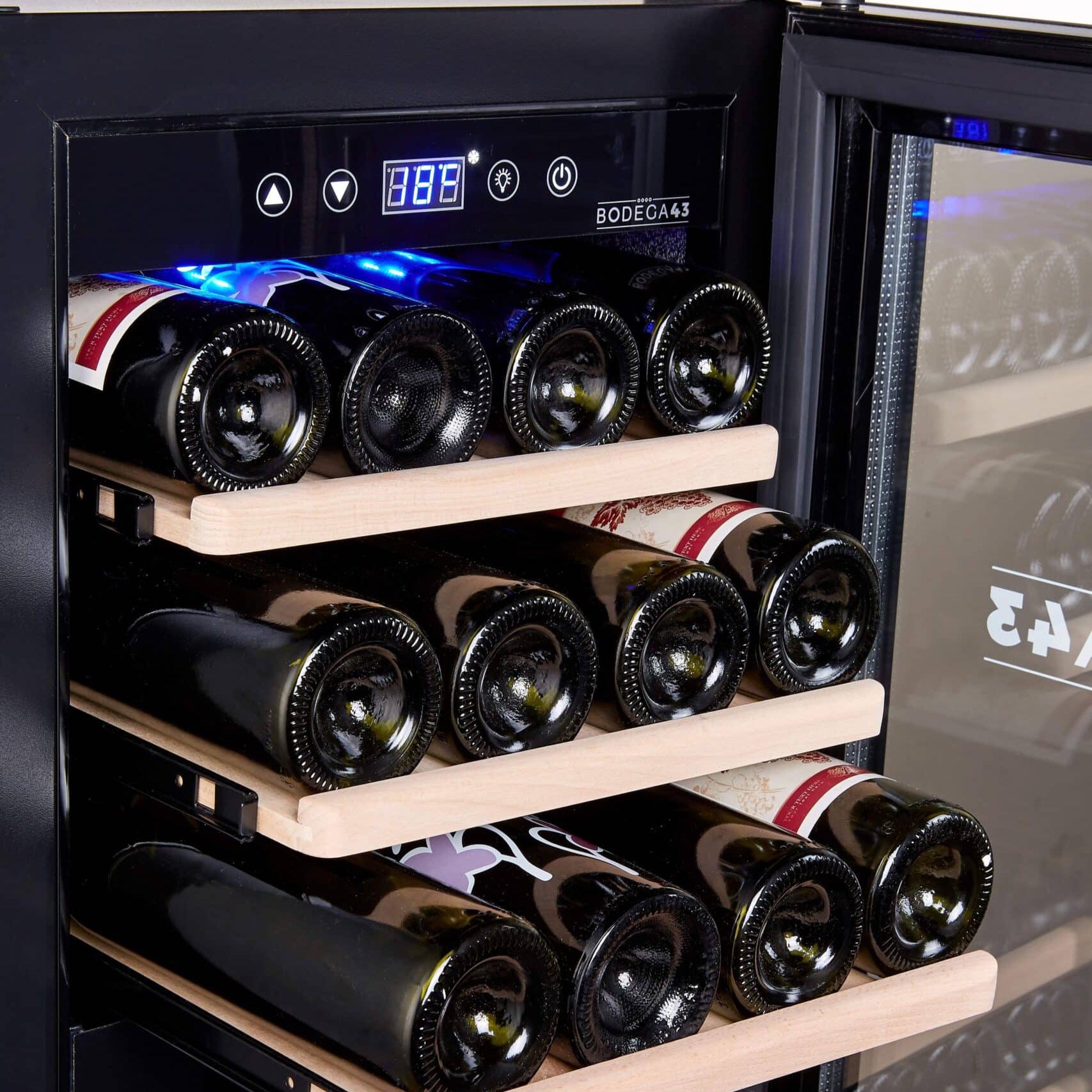 B4324 Wine cooler