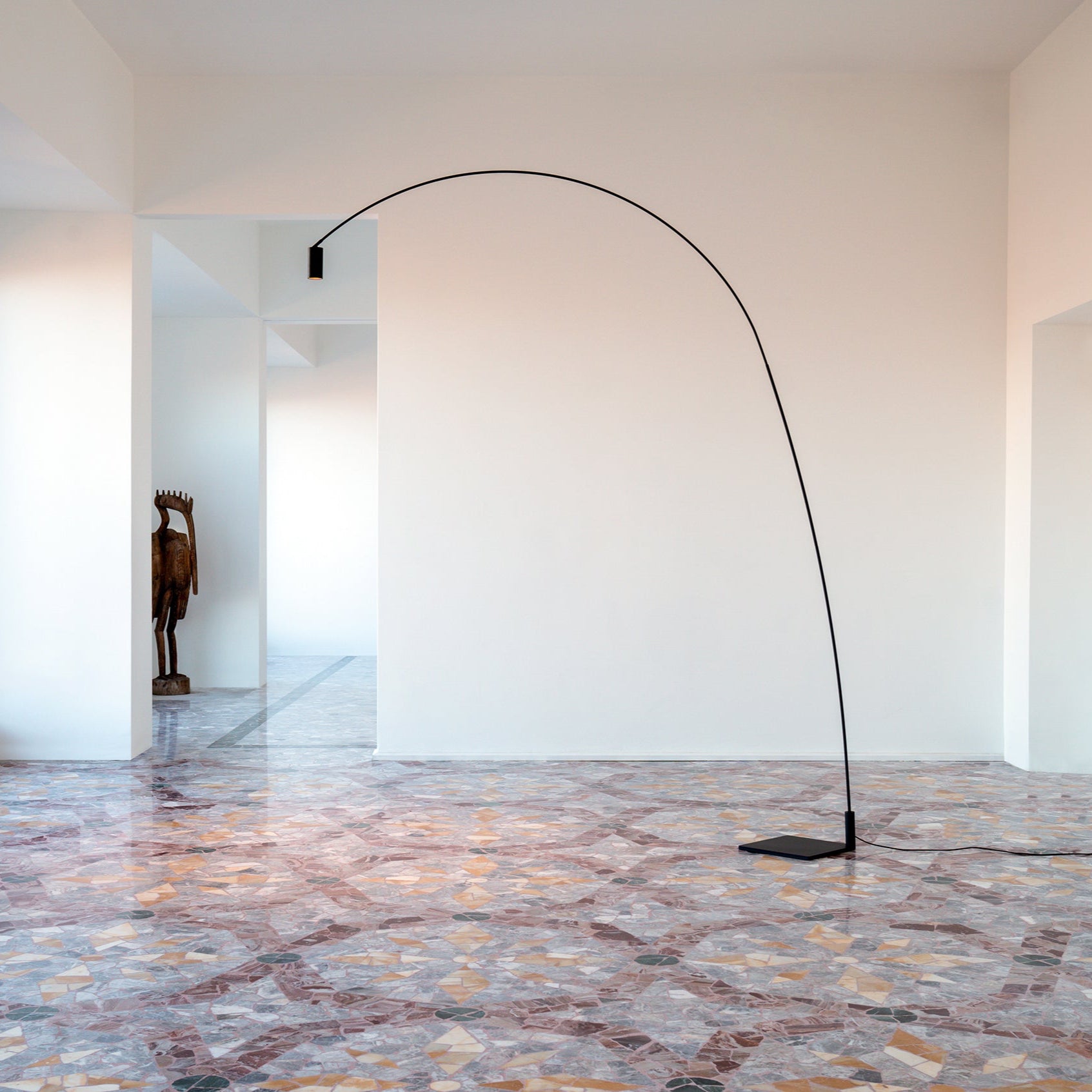 NEMO - FOX FLOOR LAMP - Embossed Matt Black