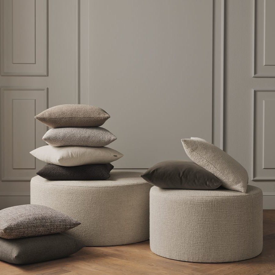 Bolia Classic Cushion 50x50 cm - Vari, Dark Grey