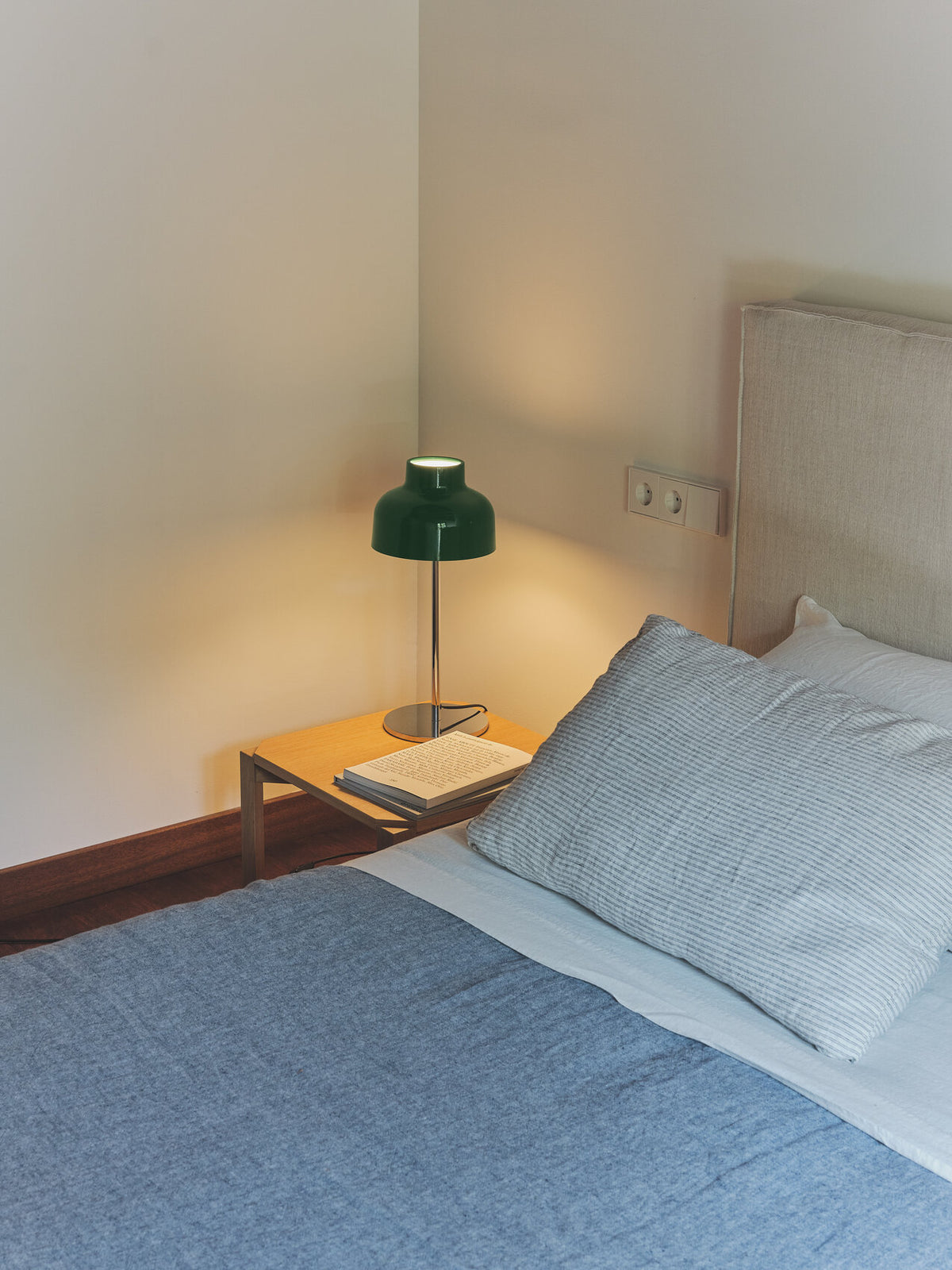 M64 Table Lamp