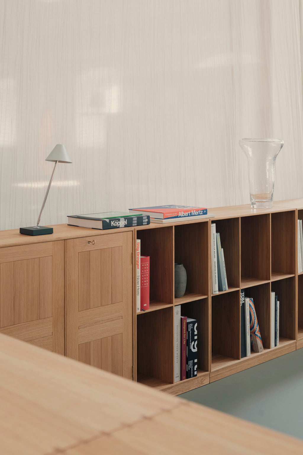 Gira Table Lamp | Mini