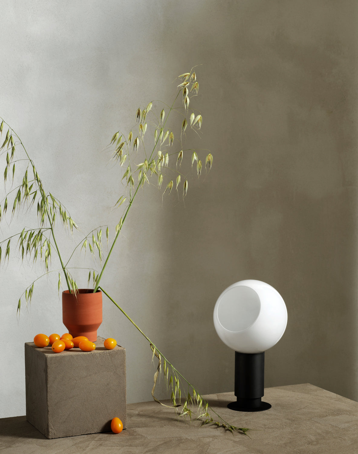 Donya Table Lamp