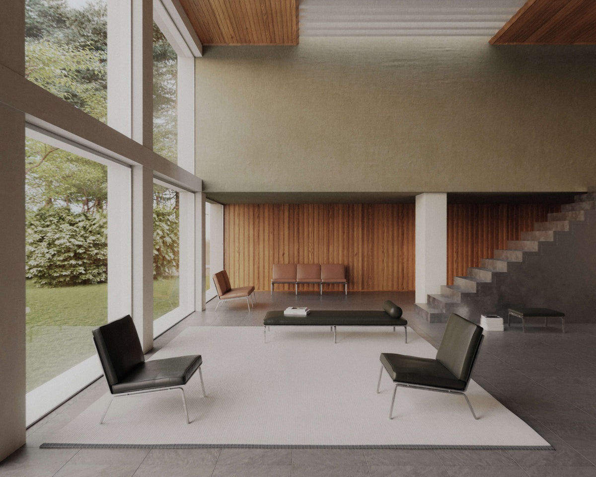 Man Lounge Chair