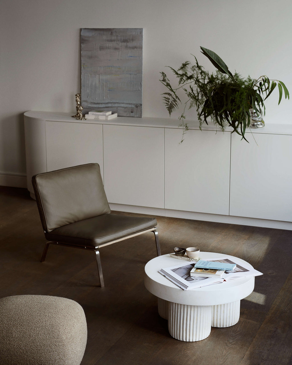 Man Lounge Chair