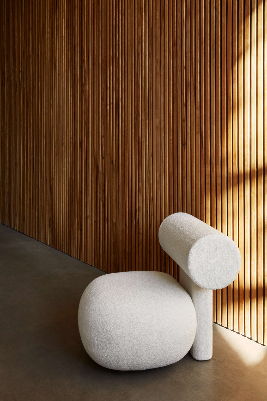 Hippo Lounge Chair | Full Upholstery