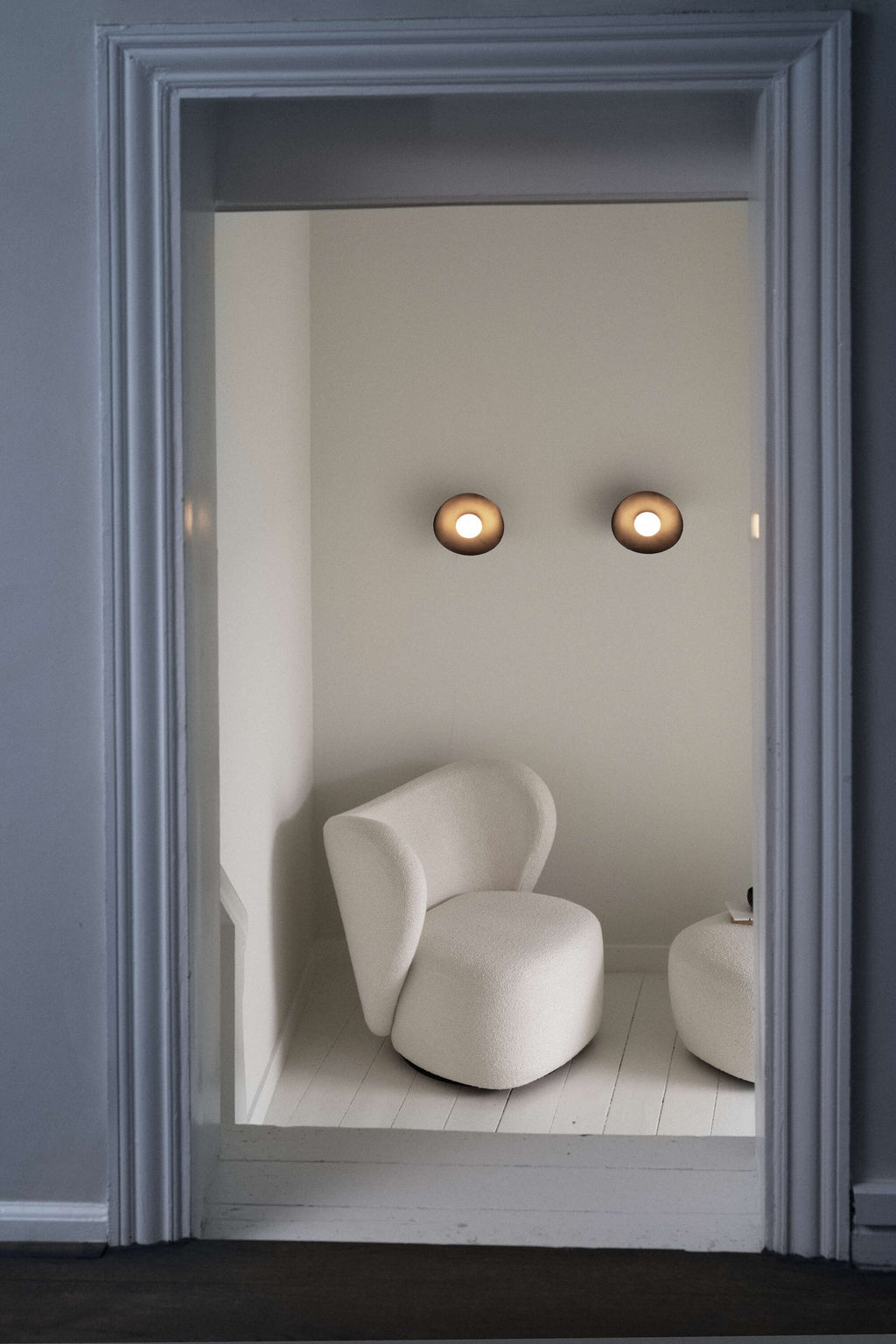 LITTLE BIG CHAIR / Fully Upholstered, Sheepskin, Sahara