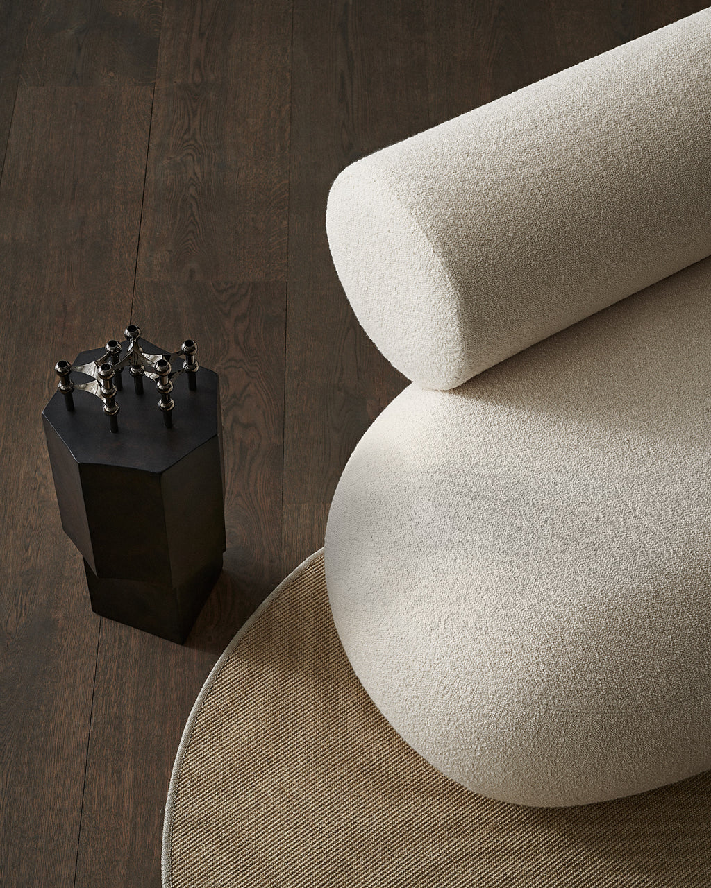 QUARTZ SIDE TABLE