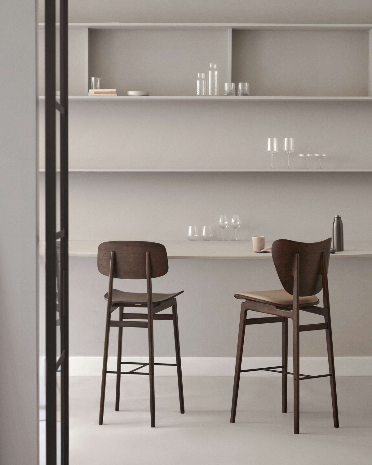 Elephant Counter & Bar
