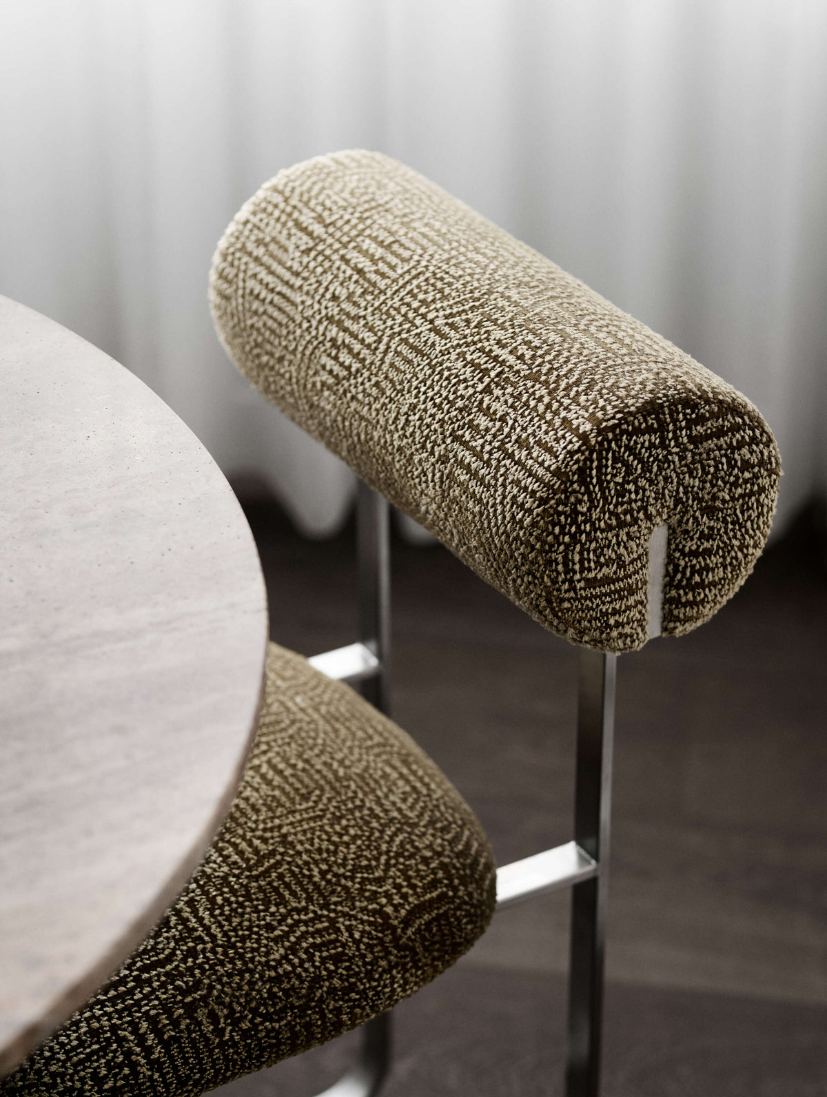 Hippo Chair | Steel
