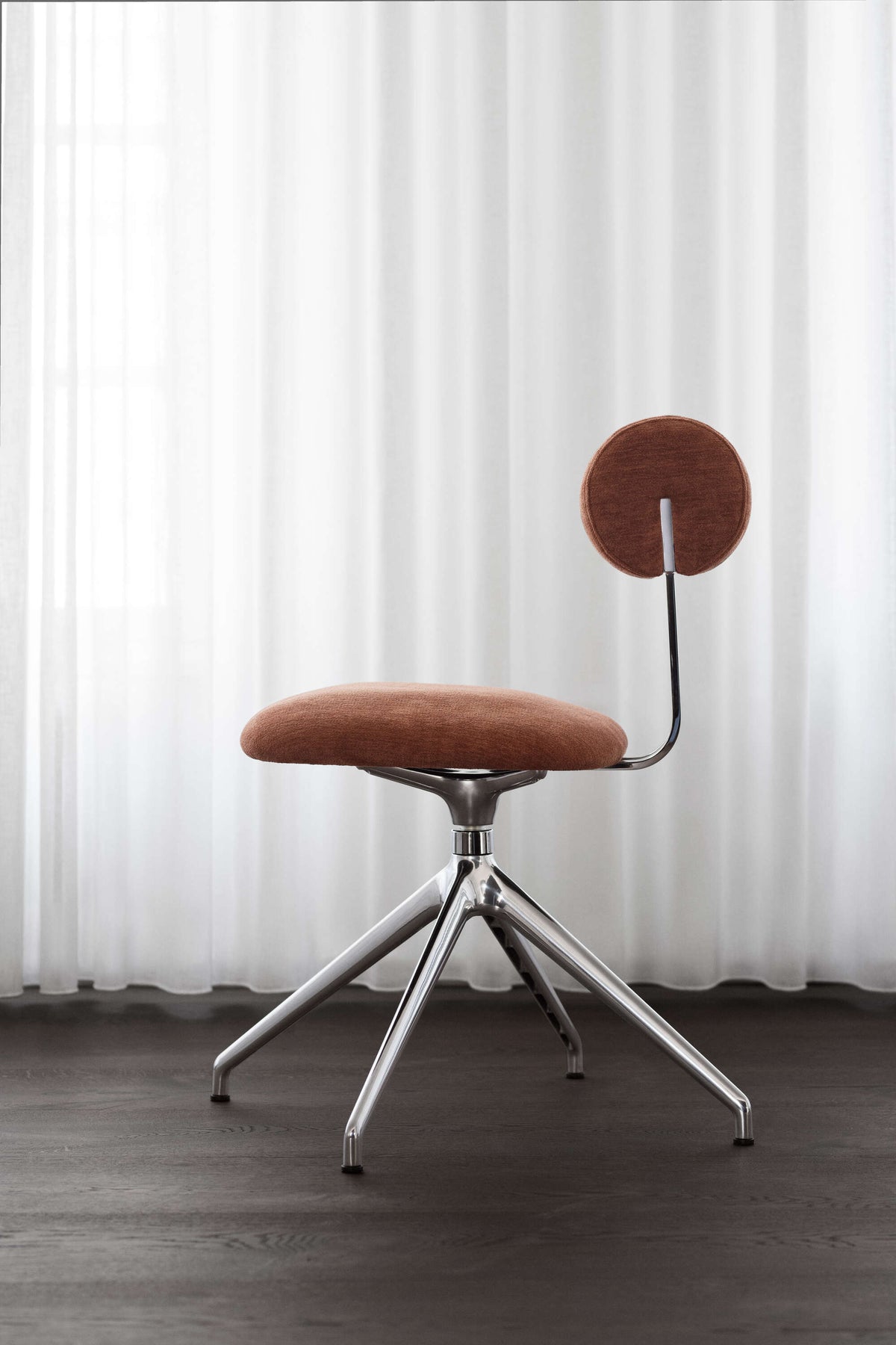 Hippo Chair | Work - 4 Star