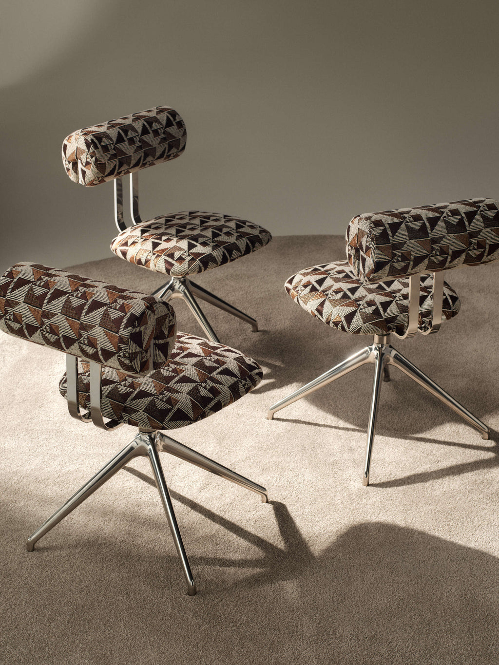 Hippo Chair | Work - 4 Star