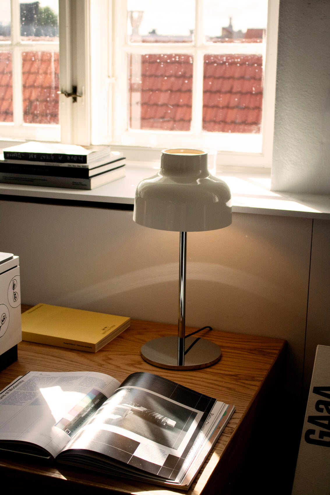 M64 Table Lamp