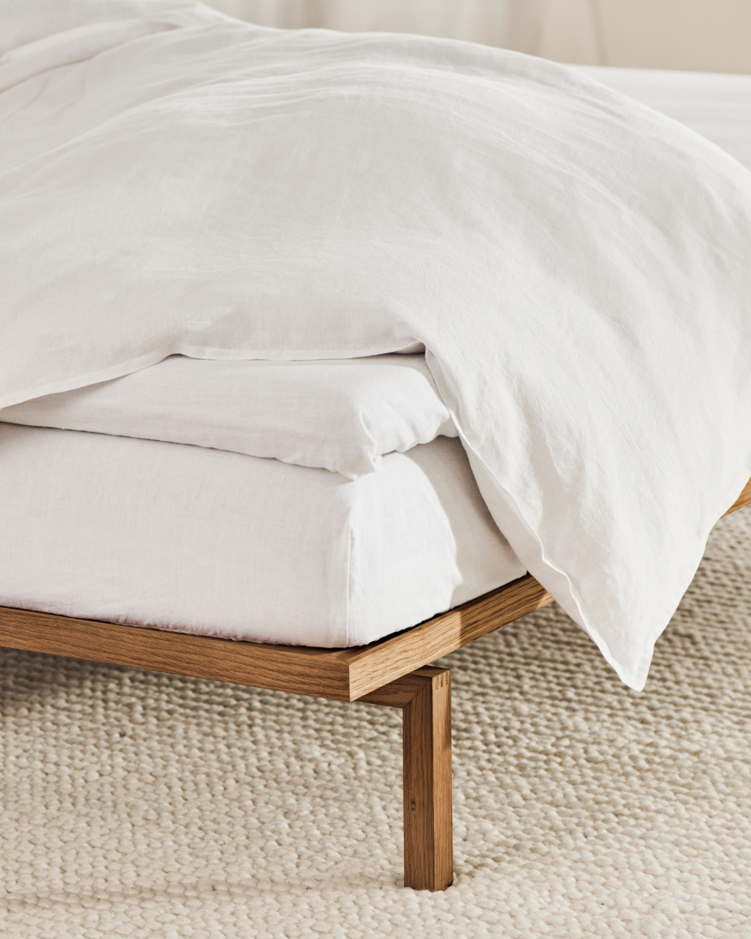 Elton Bedframe 180 x 200 cm