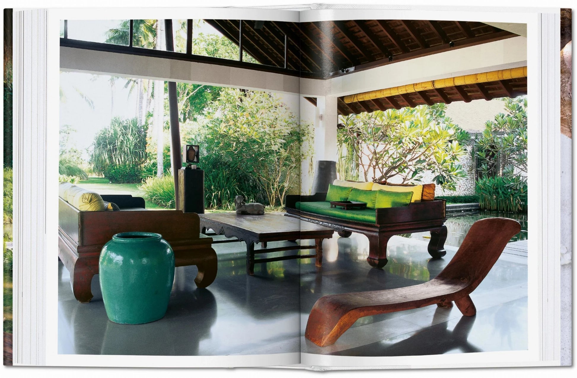 Living in Bali. 45th Ed.