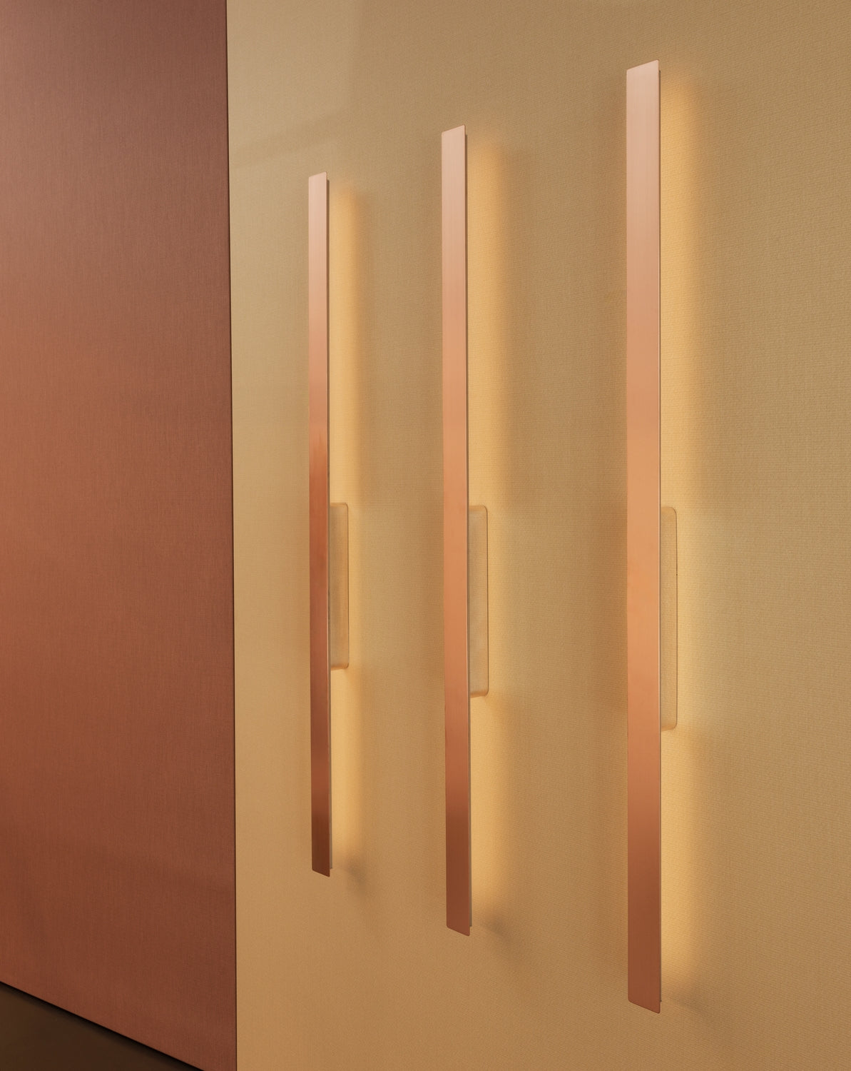 DIVAR 2.0 Wall Lamp