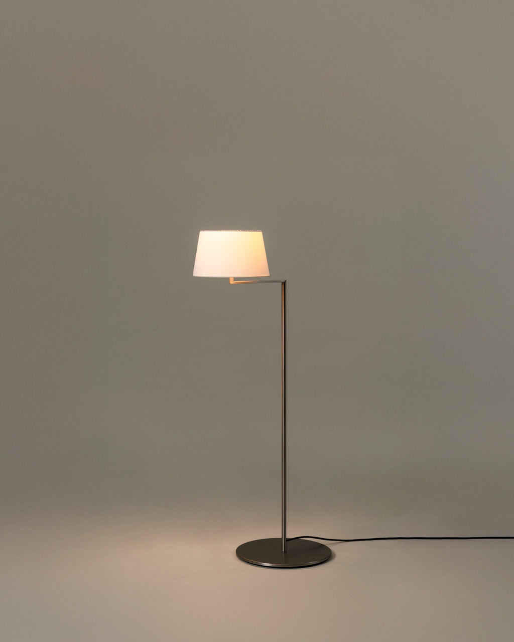 Americana | Floor Lamp