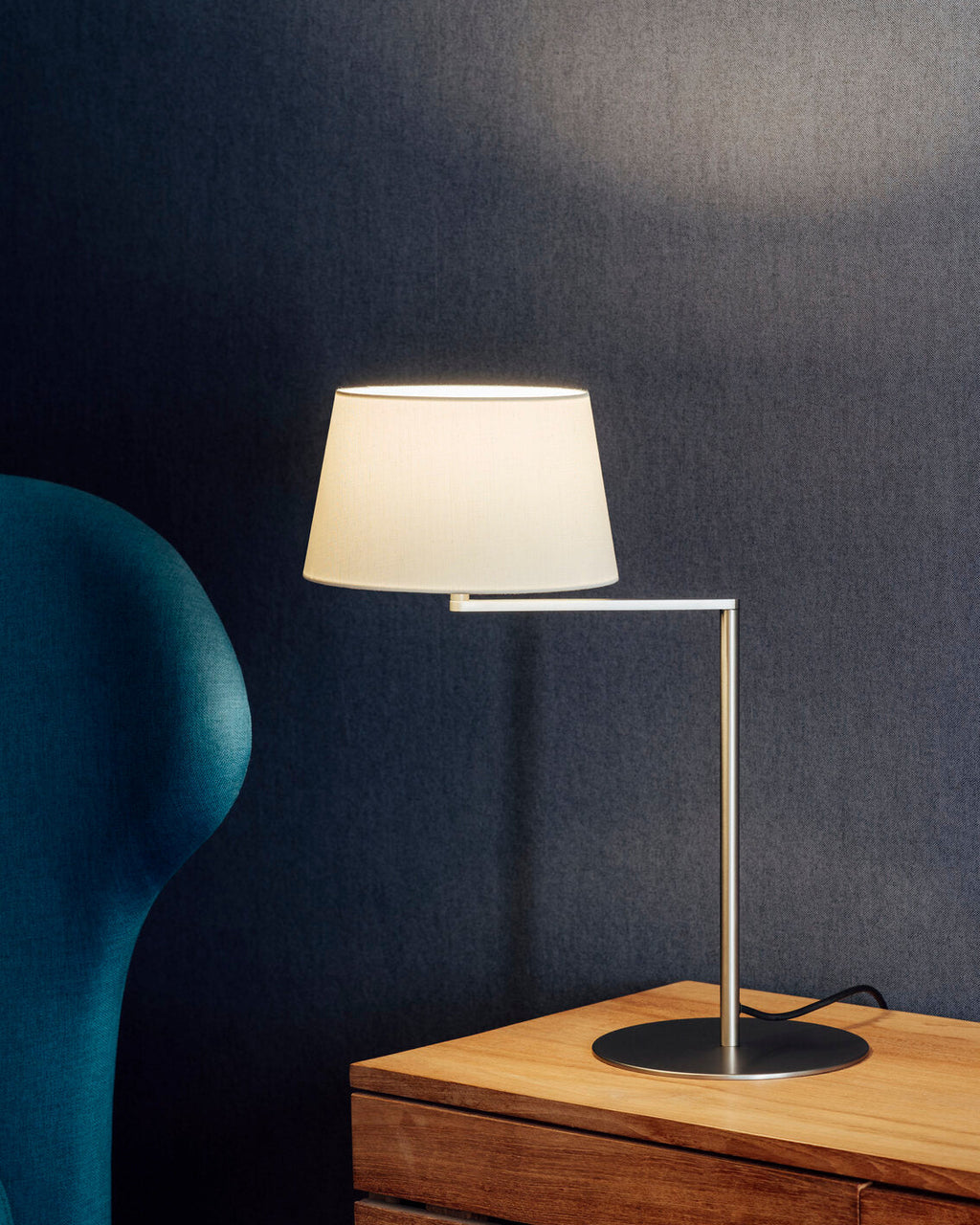 Americana Table Lamp