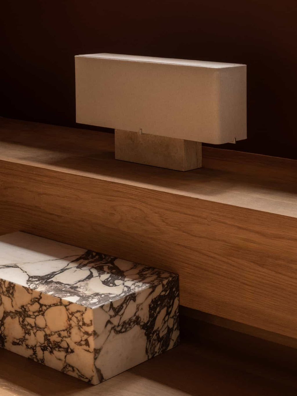 Nonna Table Lamp / Travertine