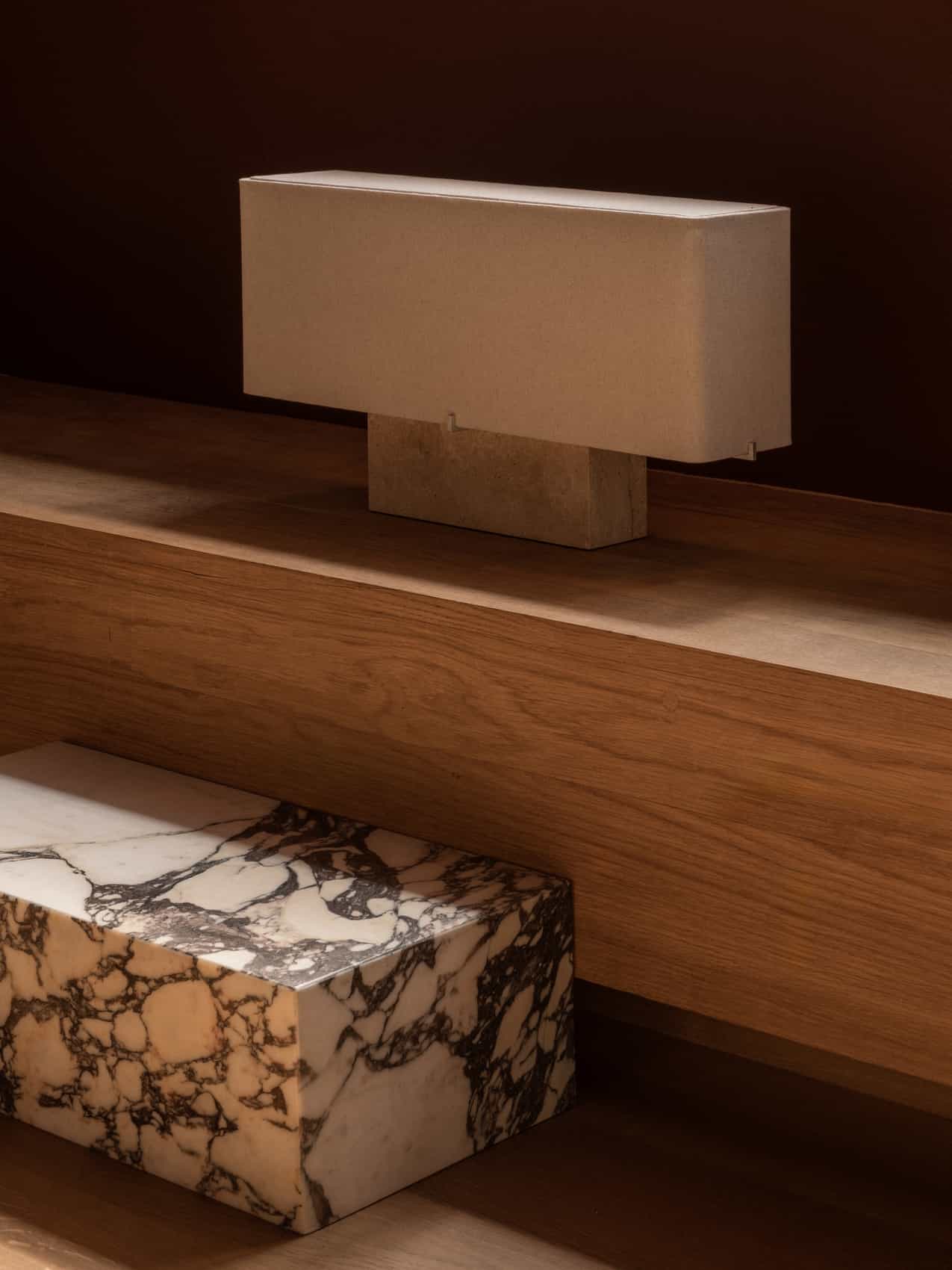 Nonna Table Lamp / Travertine