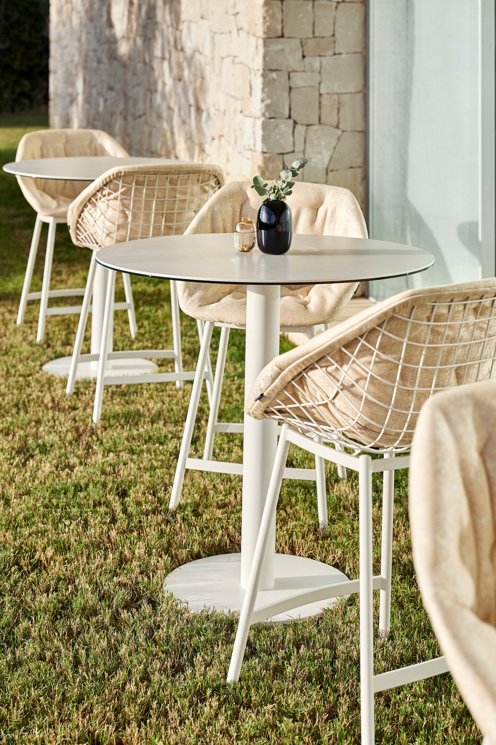 CANASTA / Upholstered Stool