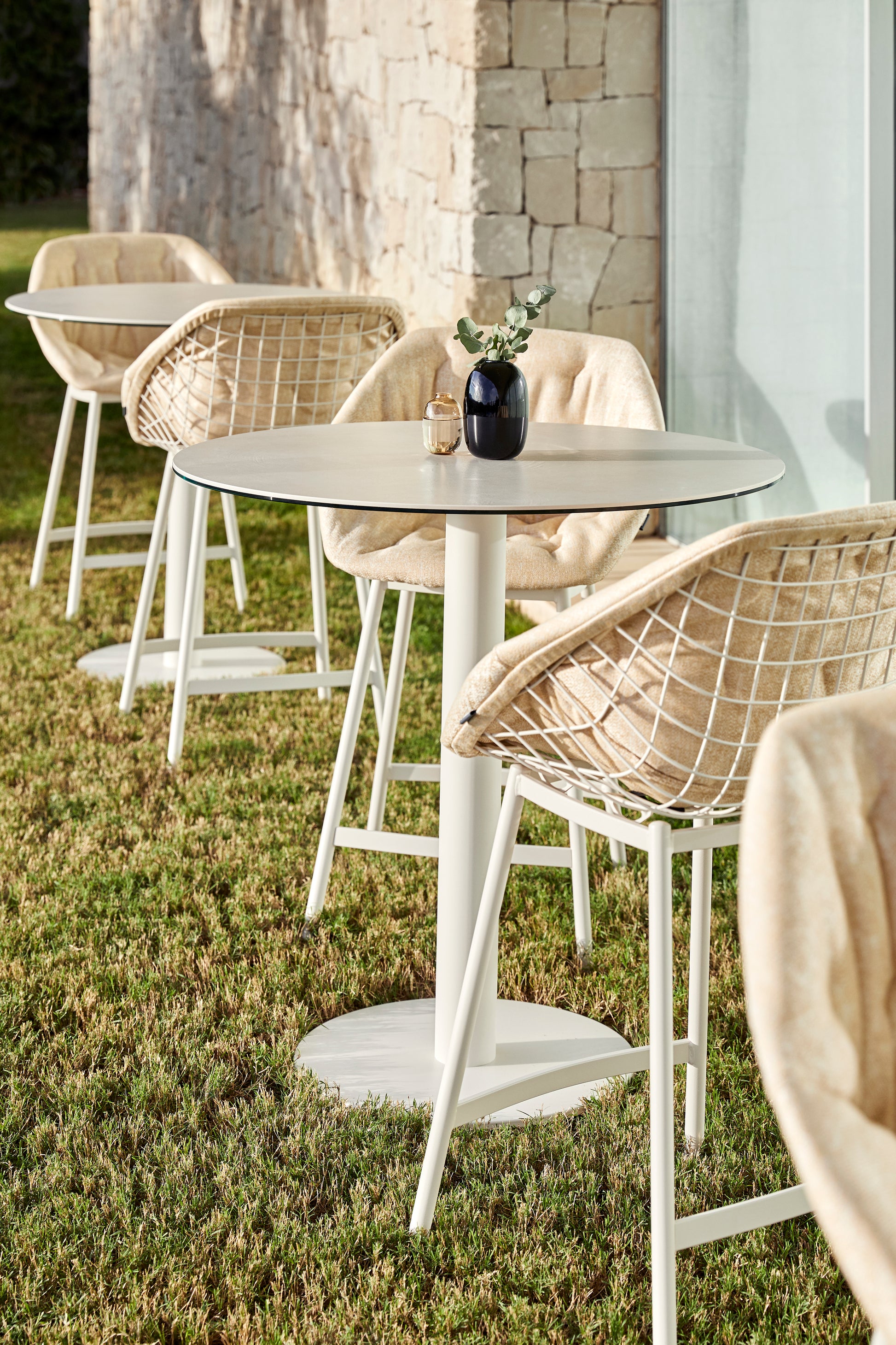 CANASTA / Upholstered Stool