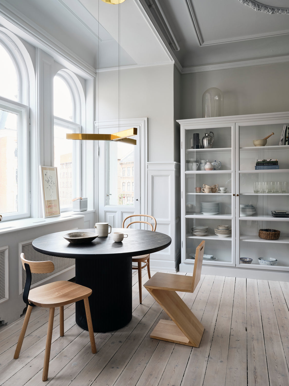 Y-MODEL Pendant Lamp