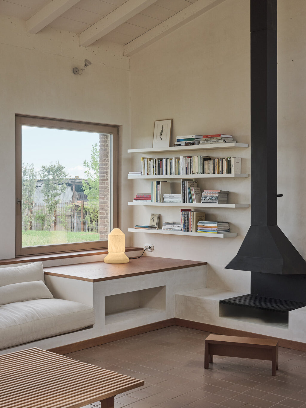 Babel Table Lamp