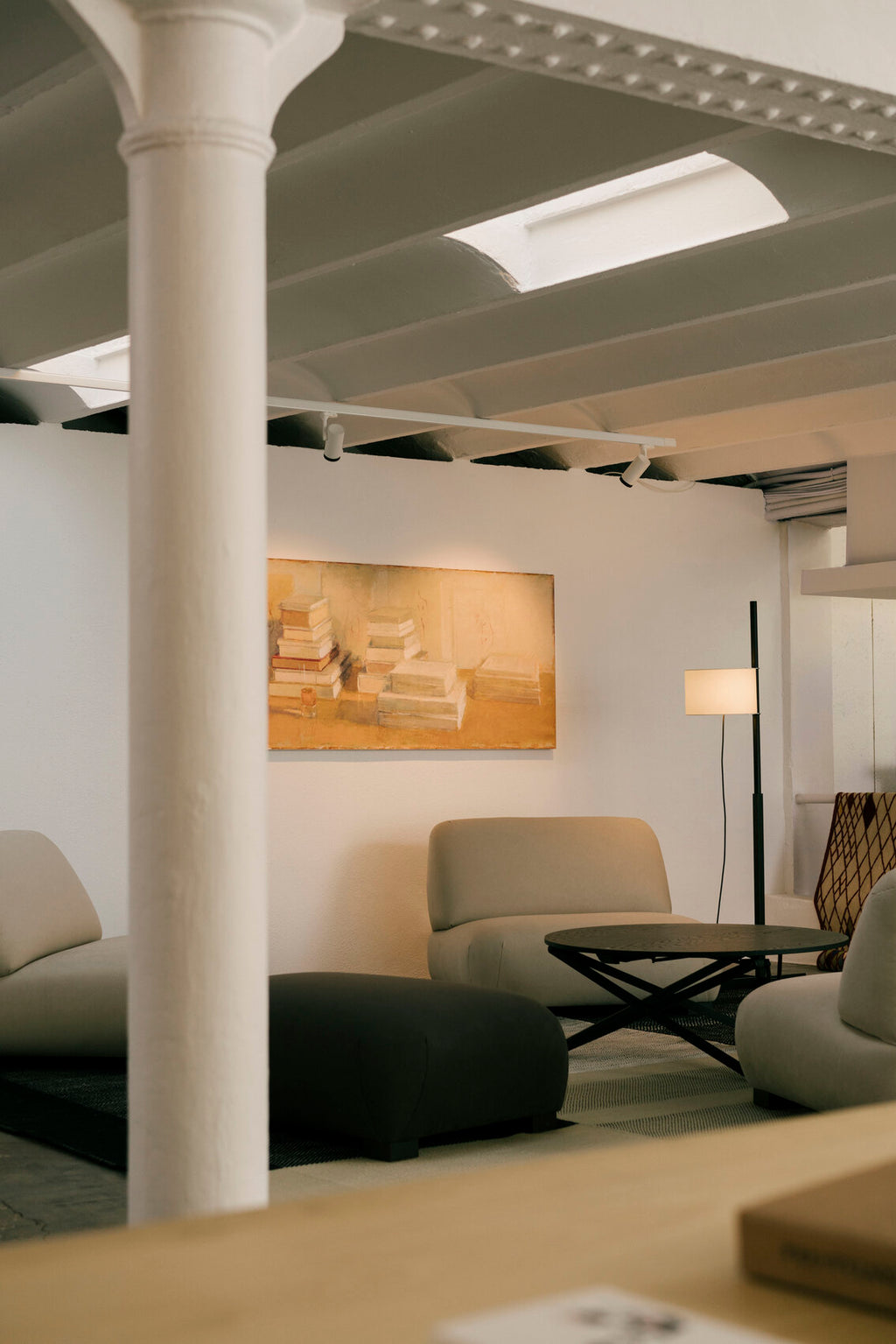 TMM Floor Lamp