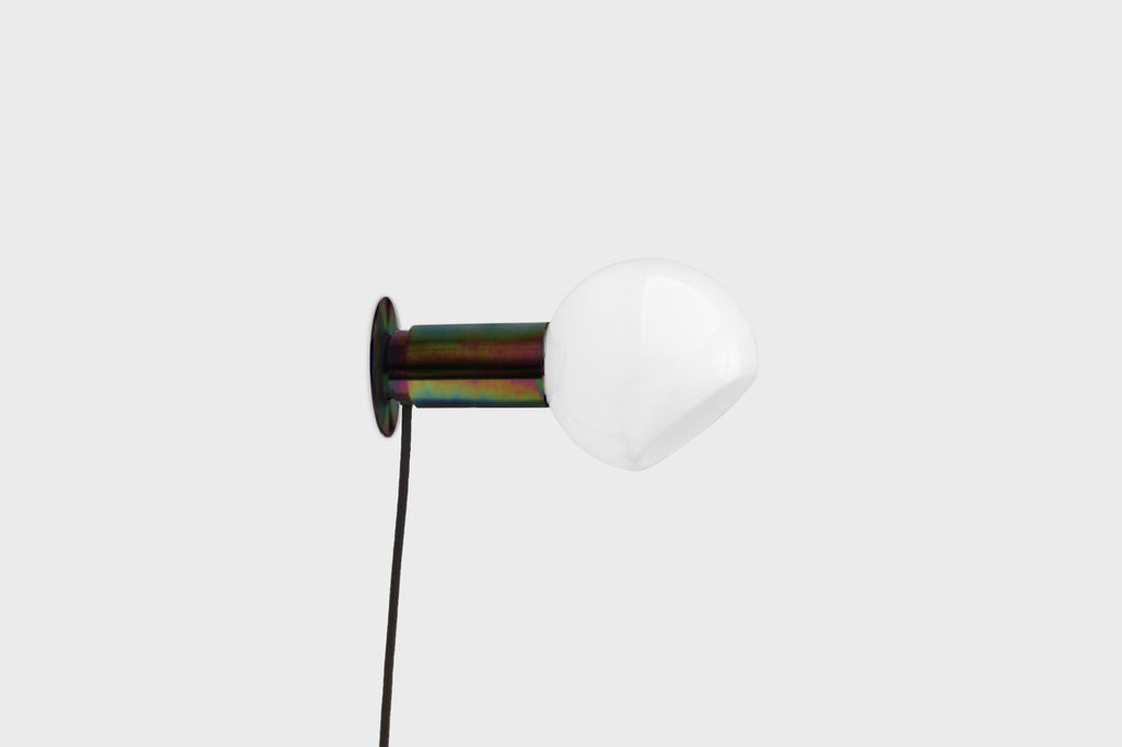 Donya Wall Lamp