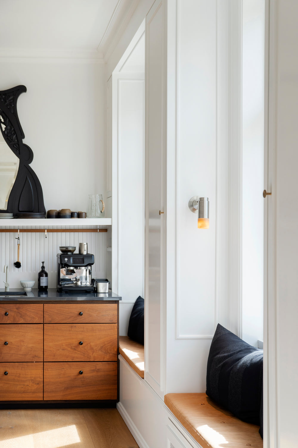 Donya Pivot Built-In Wall Lamp