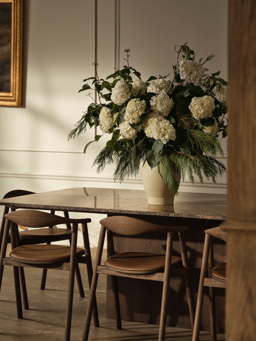 Eida Dining Table