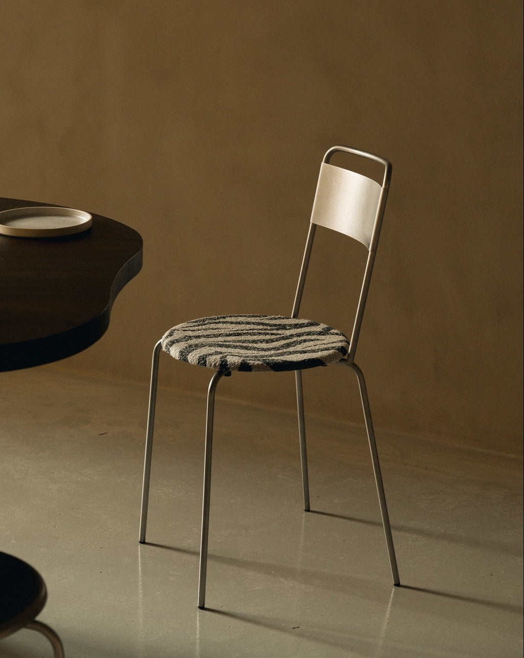 Petit Rond Chair | Stainless Steel