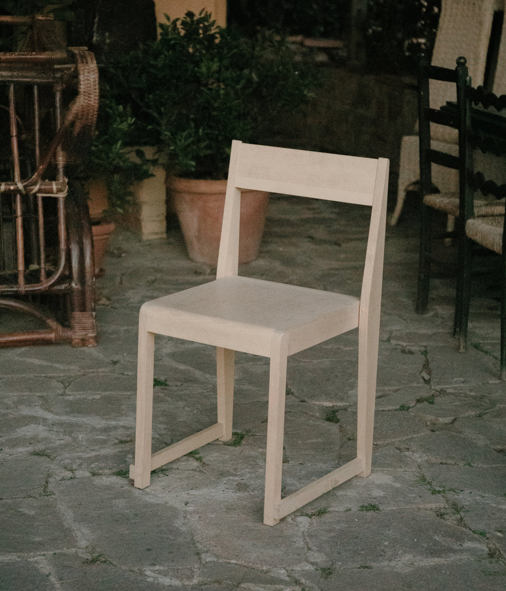 Chair 01