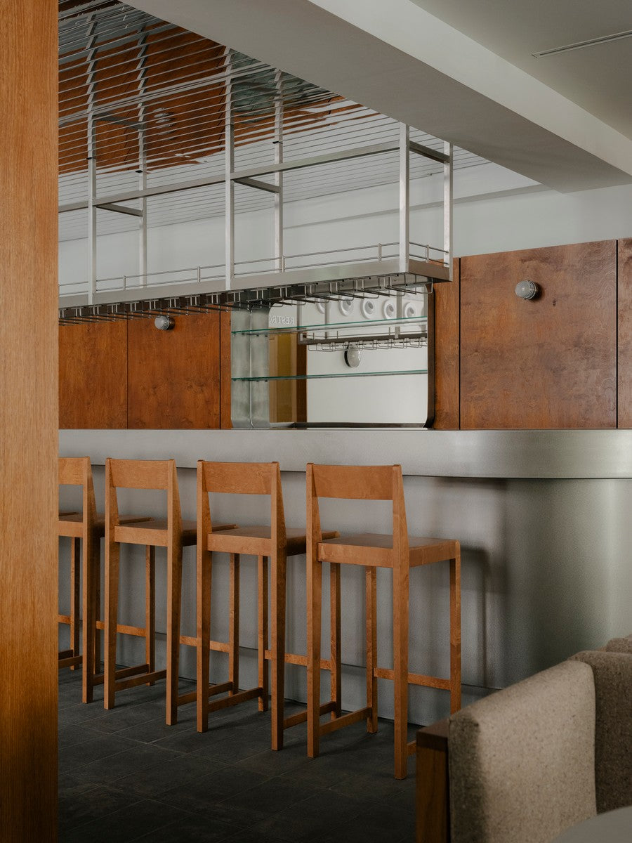 Bar Chair 01