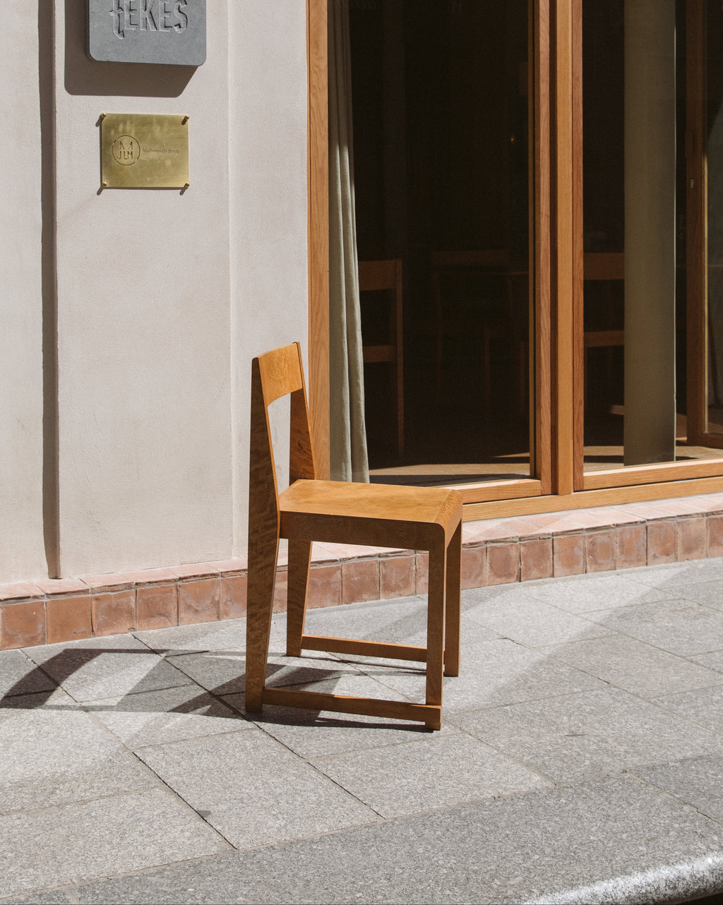 FRAMA Chair 01