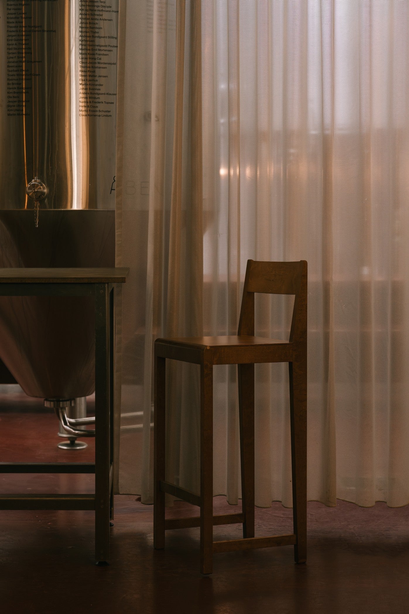 Bar Chair 01