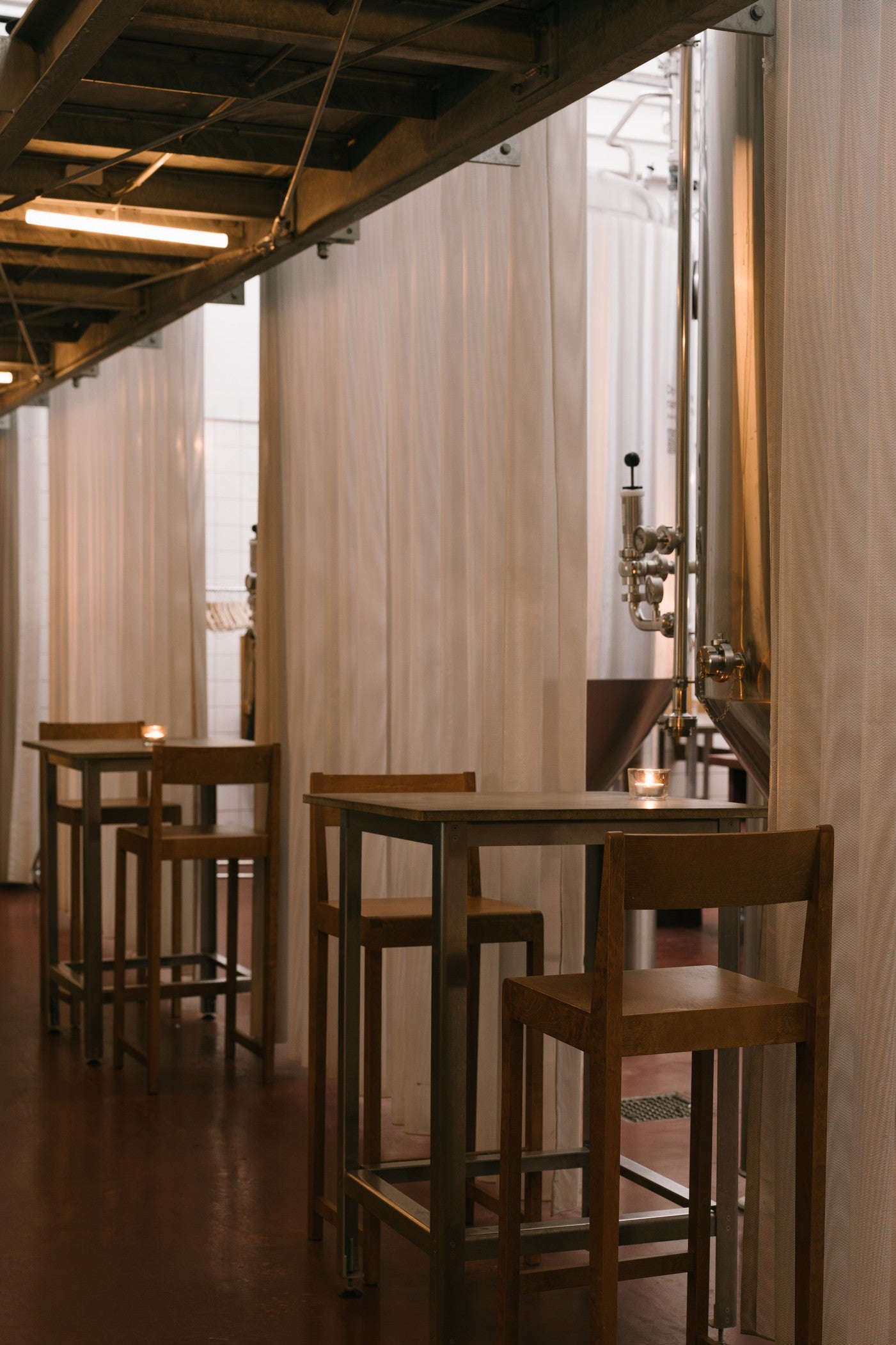 Bar Chair 01