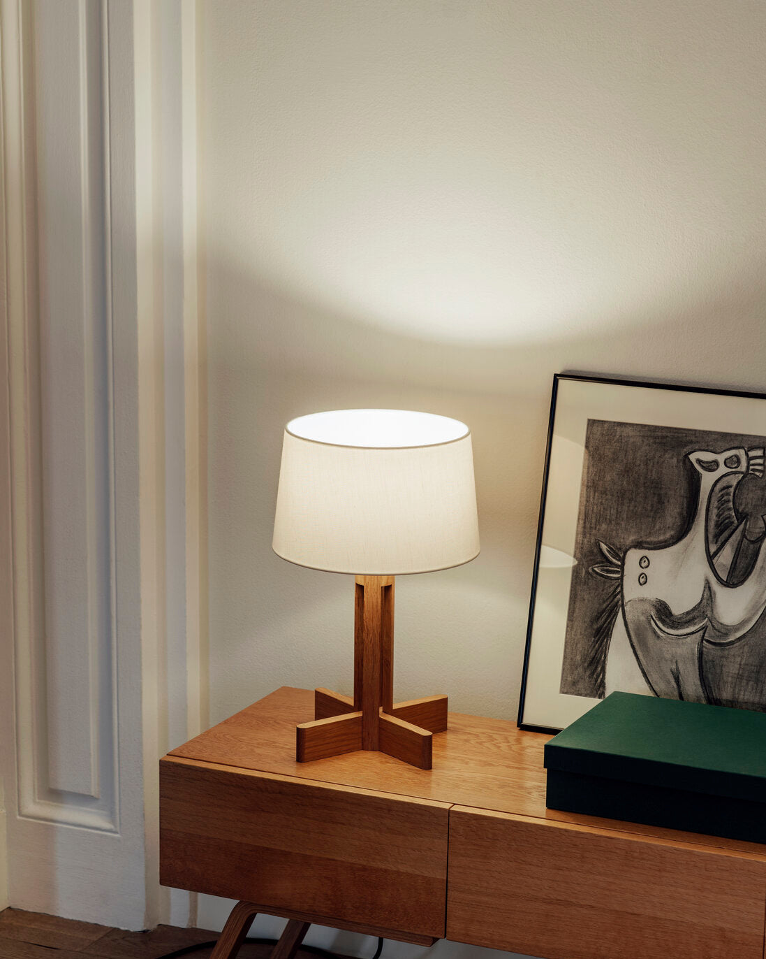 FAD Table Lamp