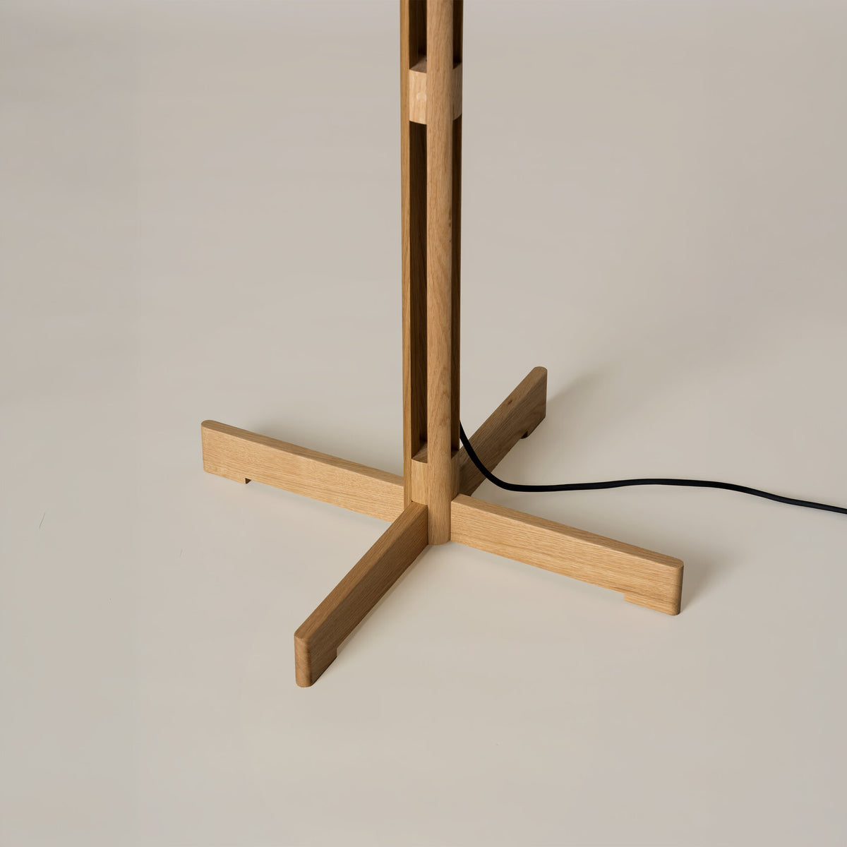 FAD Floor Lamp