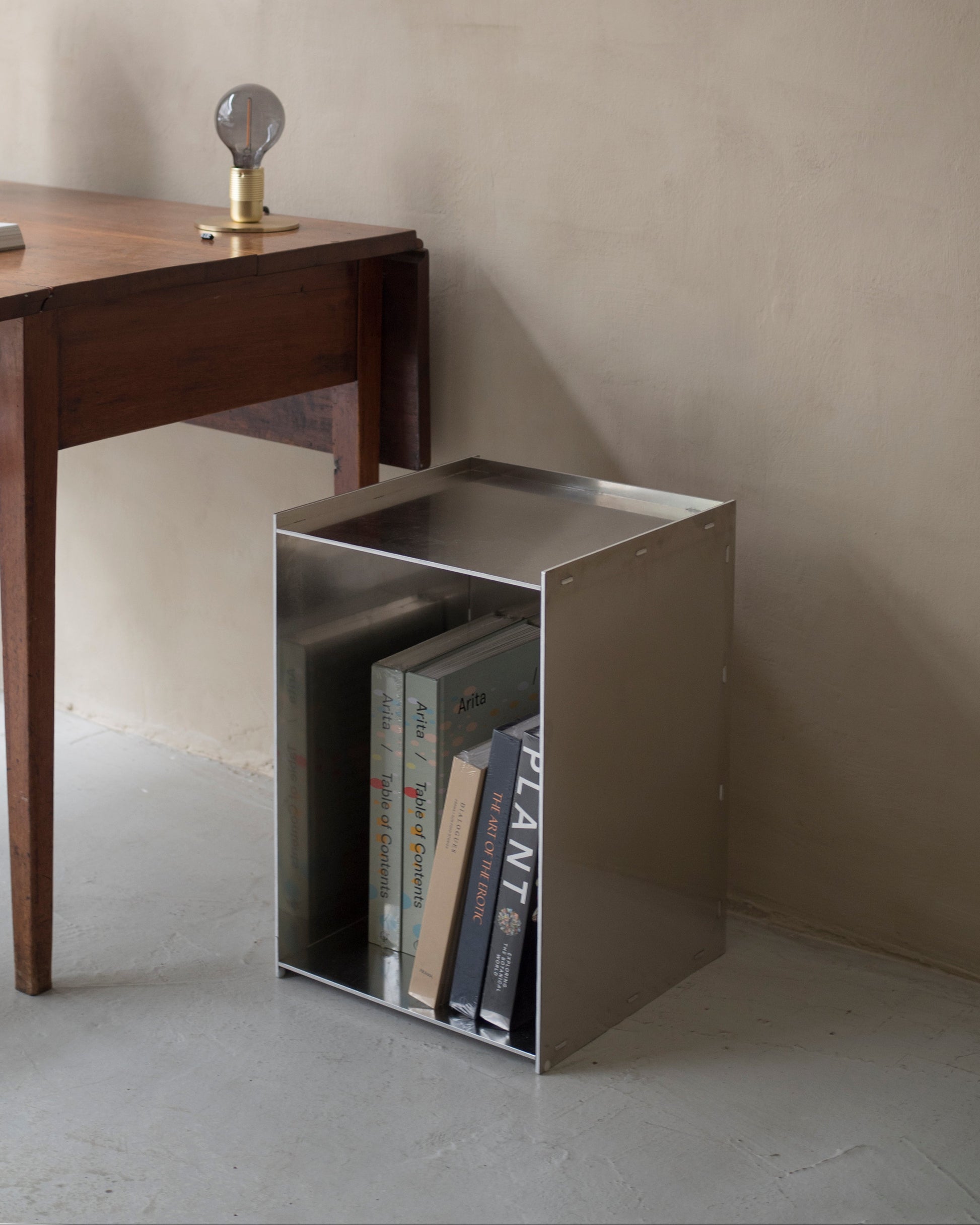 FRAMA Rivet Box Table | Aluminum