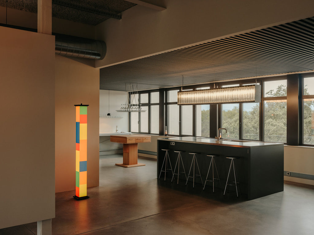 La Bella Durmiente Floor Lamp