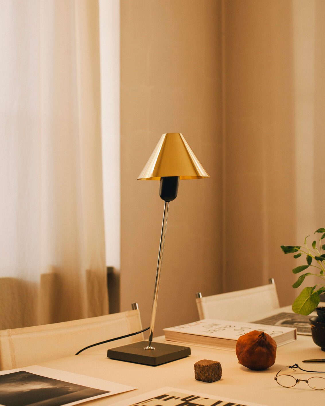 Gira Table Lamp
