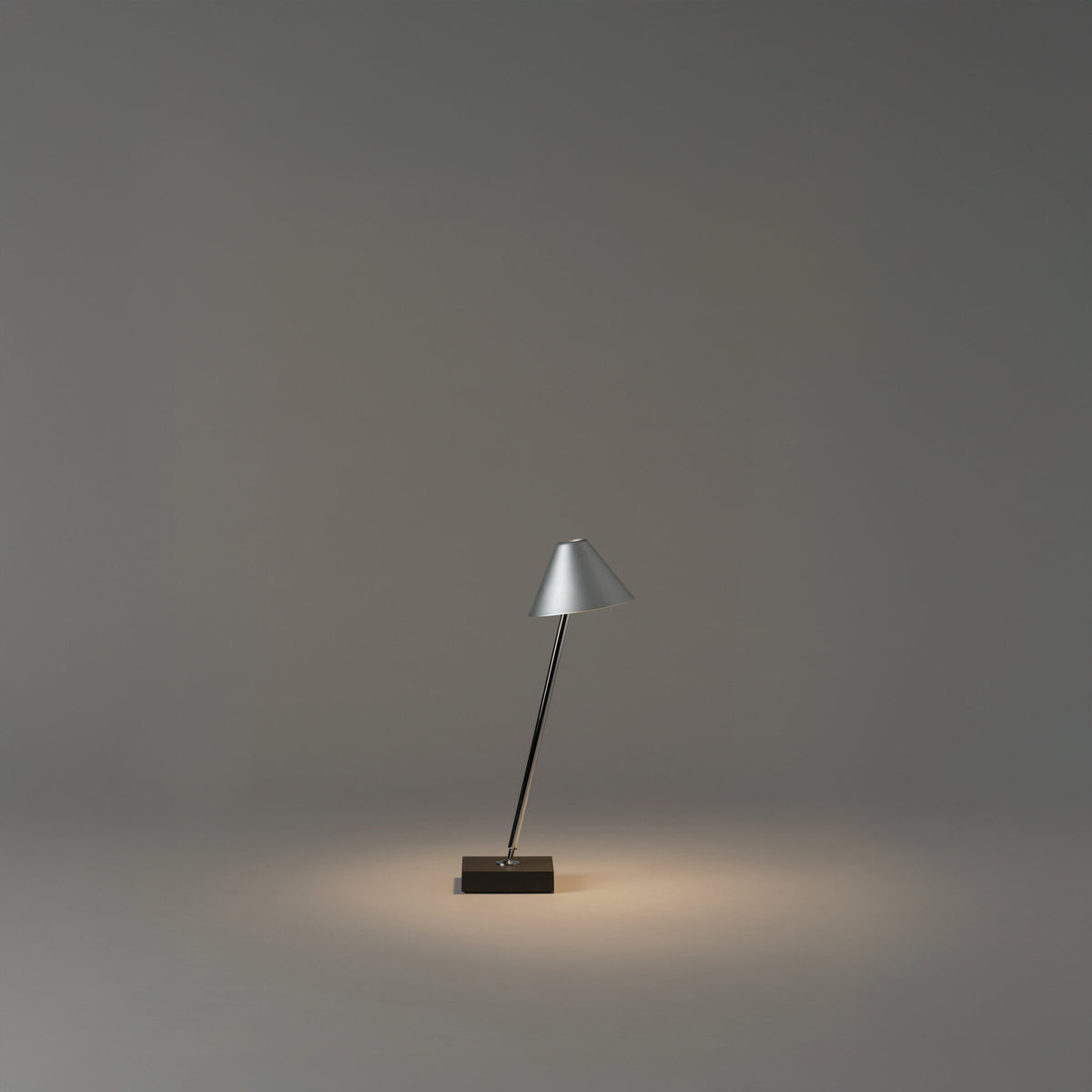 Gira Table Lamp | Mini