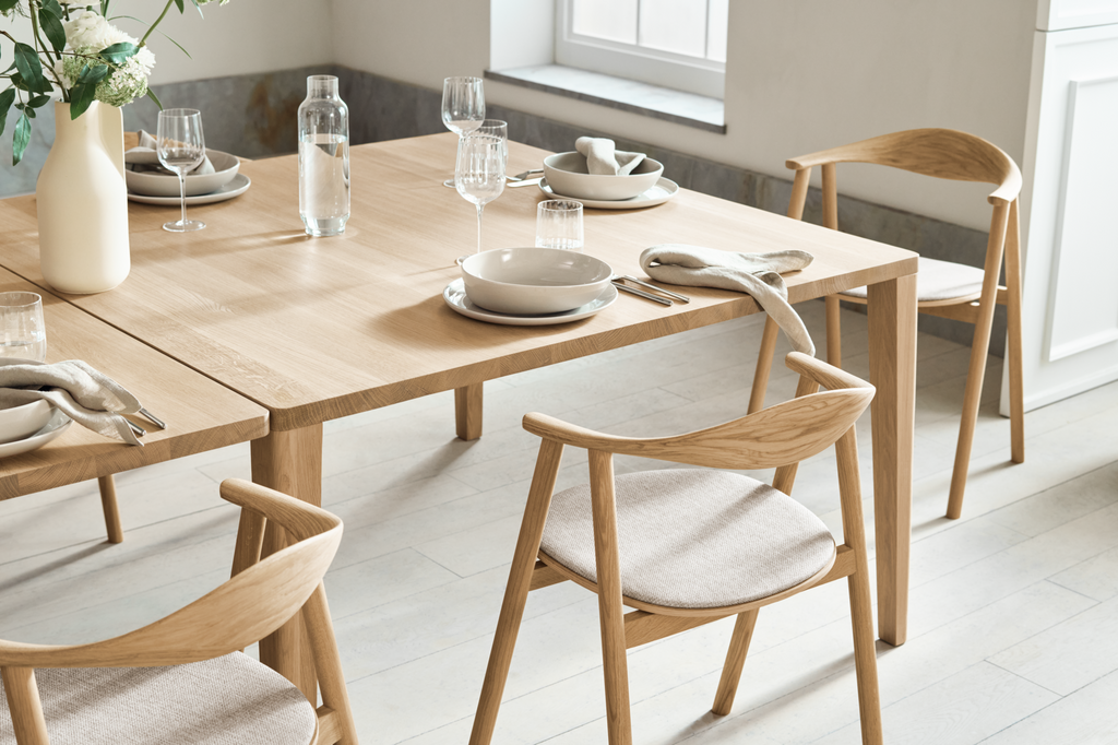 Swing Dining Chair