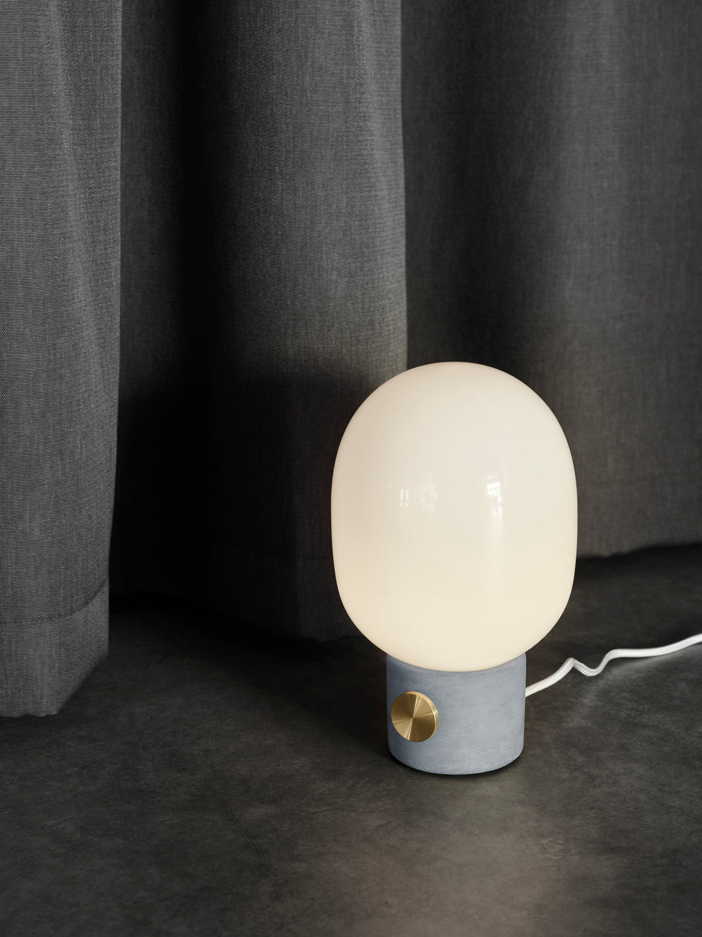 JWDA Table Lamp | Small