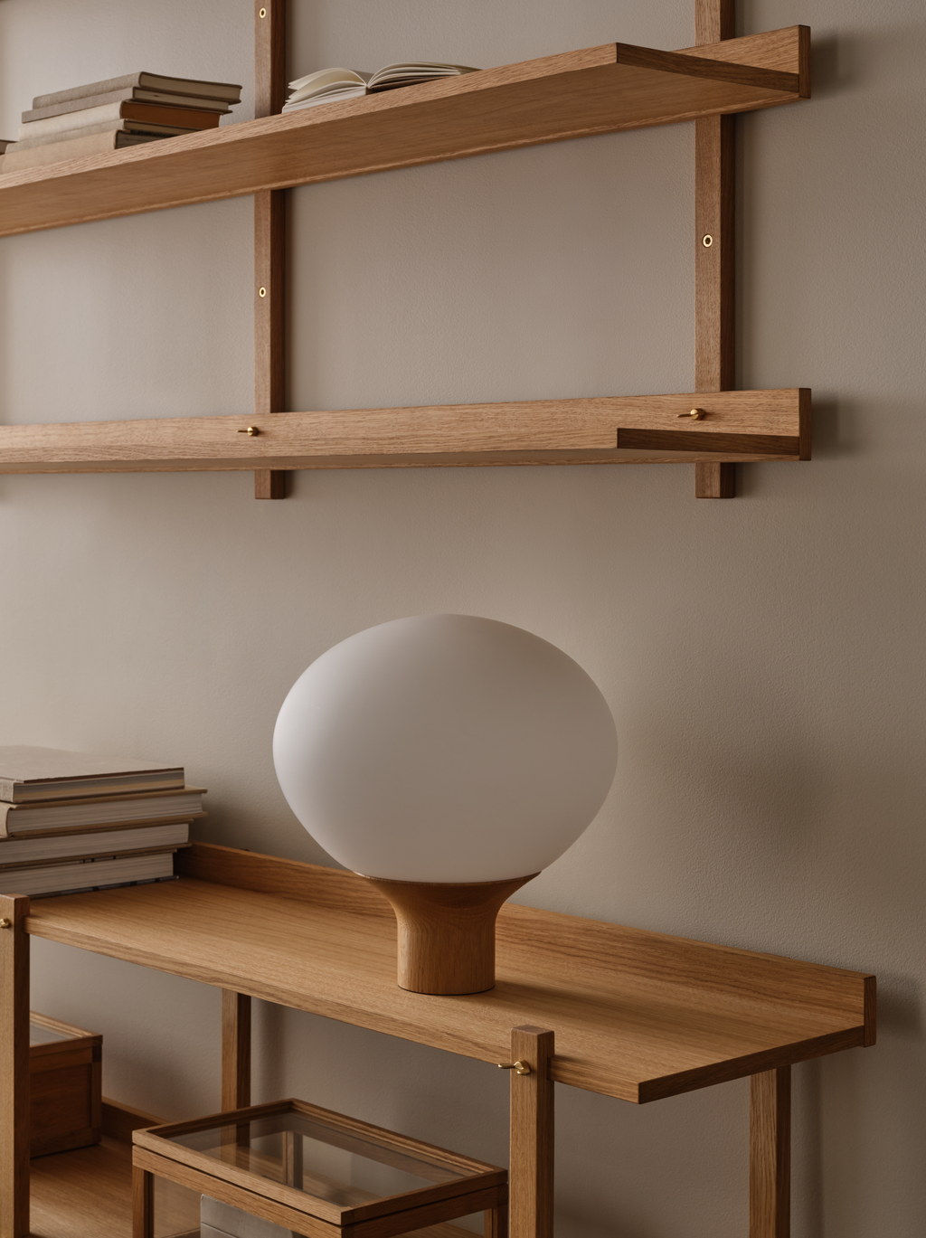 Acorn Table Lamp