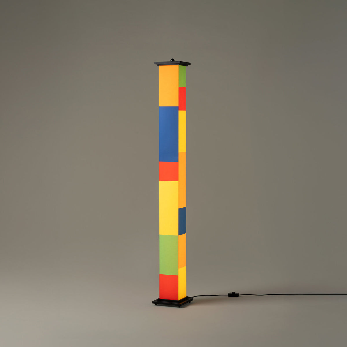 La Bella Durmiente Floor Lamp