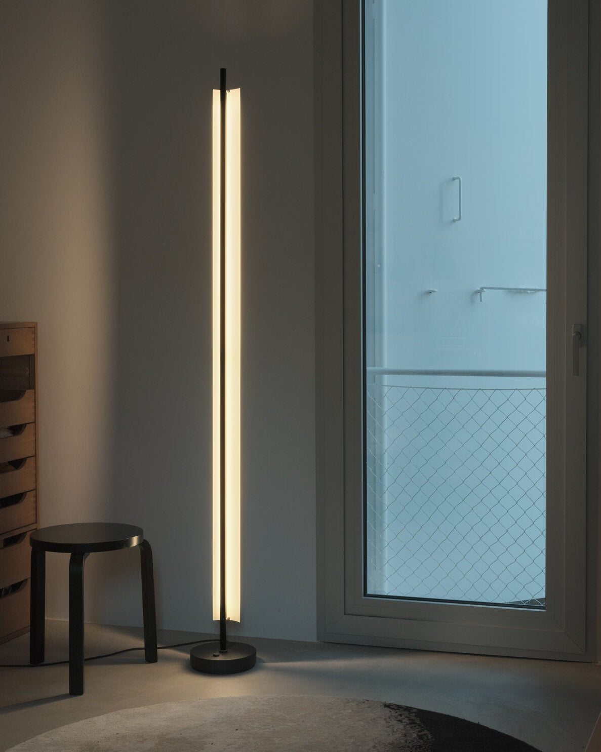 Lámina Floor Lamp | 45 & 165