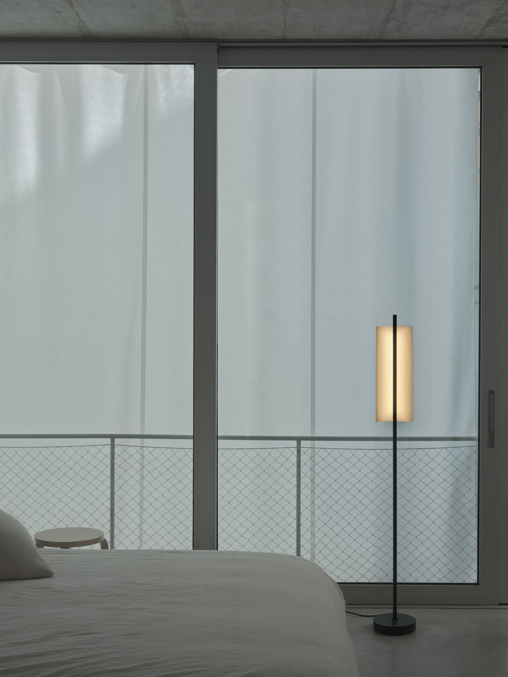 Lámina Floor Lamp | 45 & 165